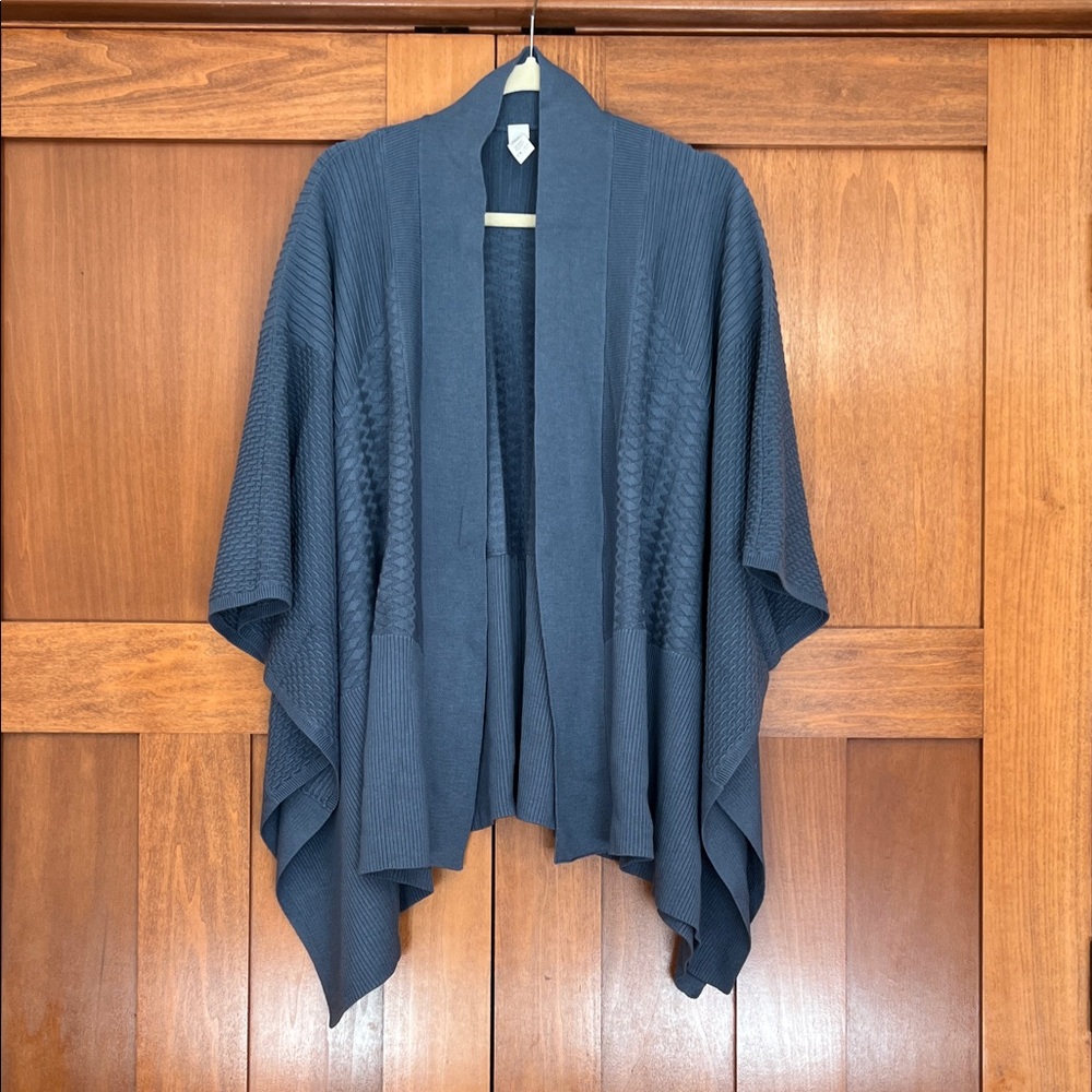 Lululemon Blue Shawl